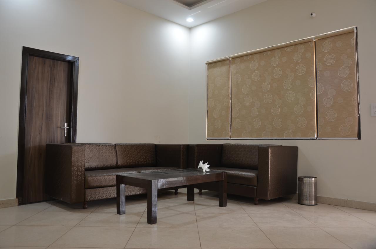 Heaven Blu Hotel & Resort Amritsar Exterior foto